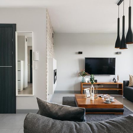 Wetlands Apartment - Loftaffair Красков Екстериор снимка